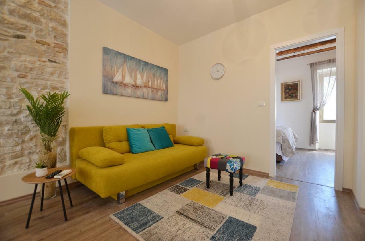 Bruno Apartment Ровінь Екстер'єр фото