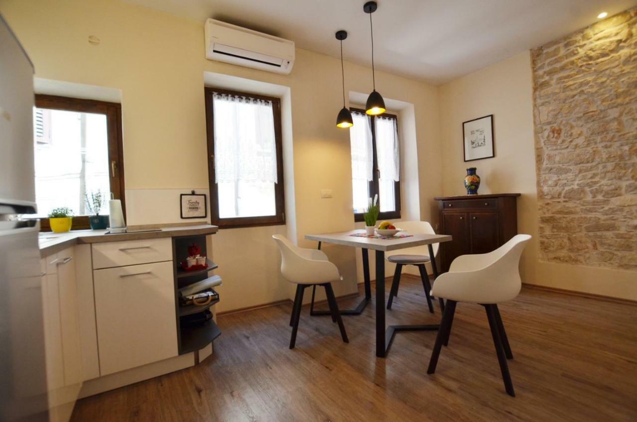 Bruno Apartment Ровінь Екстер'єр фото